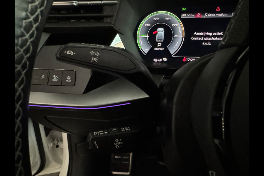 Audi A3 Sportback 45 TFSI e S edition Competition Pano|B&O|Sfeer|ACC|Lane|Camera