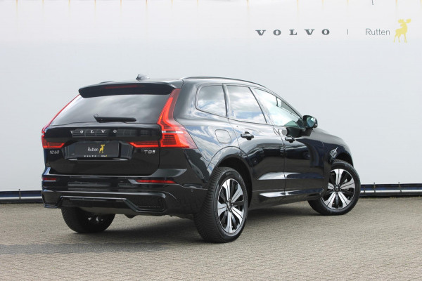 Volvo XC60 T8 455PK Automaat Plug-in hybrid AWD Plus Dark / Adaptieve Cruise control / Semi elektrisch wegklapbare trekhaak / 360 Camera / Stoel- en stuurverwarming / Panoramisch schuif-kanteldak / Elektrische achterklep / Elektrische stoelen met geheugen