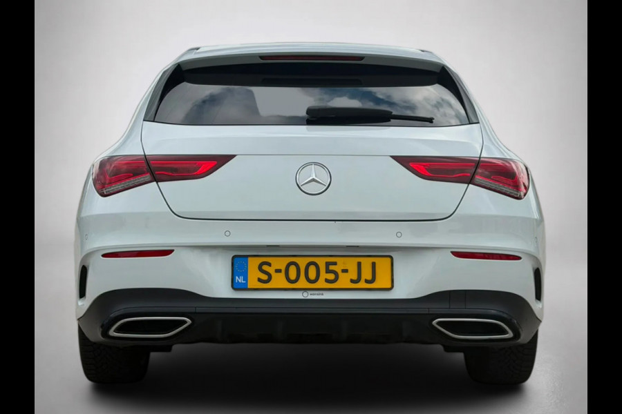 Mercedes-Benz CLA-Klasse Shooting Brake 250 e AMG Line(NL-auto,1e Eig, Dealer OnderH, Panorama, SfeerVerlichting, Verwarming, Etc)