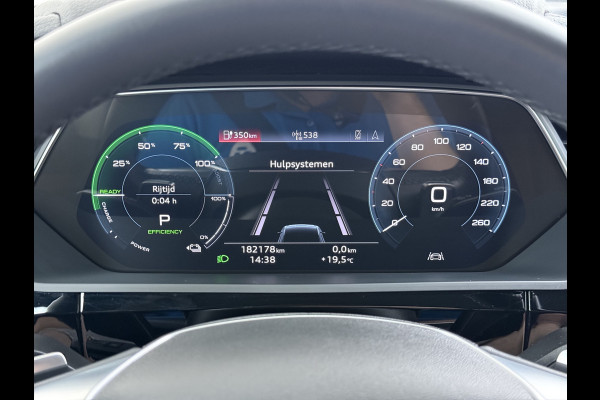 Audi e-tron 55 Quattro 408PK Edition 95kWh Leder+Verwarmd Trekhaak Elek.Achterklep Navi Ecc Lmv 20" Cruise Control Privacy Glas Led SOH 87% Isofix DAB Bluetooth Lane Assist Virtual Cockpit 1.800KG Trekhaak Origineel Nederlandse Auto