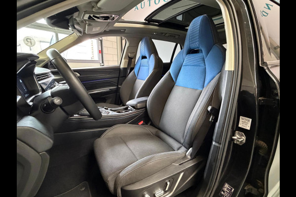 Lynk & Co 01 1.5 261PK Plug-in Hybrid,1 Jaar Bovag Garantie, Pano, 360 Camera ,Apple Carplay