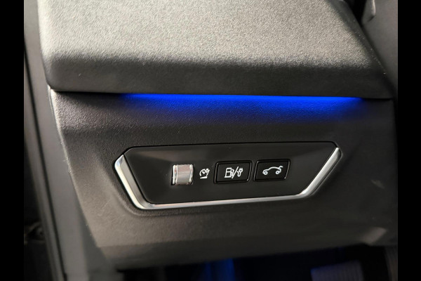 Lynk & Co 01 1.5 261PK Plug-in Hybrid,1 Jaar Bovag Garantie, Pano, 360 Camera ,Apple Carplay