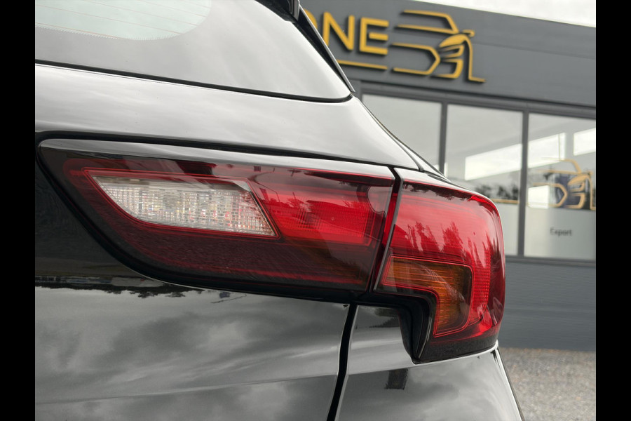 Opel Astra 1.2 Business Elegance 2e Eigenaar l Navi l Camera l Carplay l Keyless l Trekhaak l 110pk l Pdc V+A l Halfleder l 6 Bak l N.A.P l | Lm velgen l Rijstrooksensor l Apk tot 07-2027