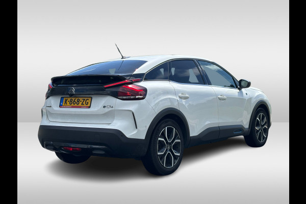 Citroën Ë-C4 Shine 50 kWh / Schuifdak / Camera / Head-up / Leder / Keyless / CarPlay / 18'' / Dodehoek / DAB / ACC / Stuurverwarmd / Full-LED