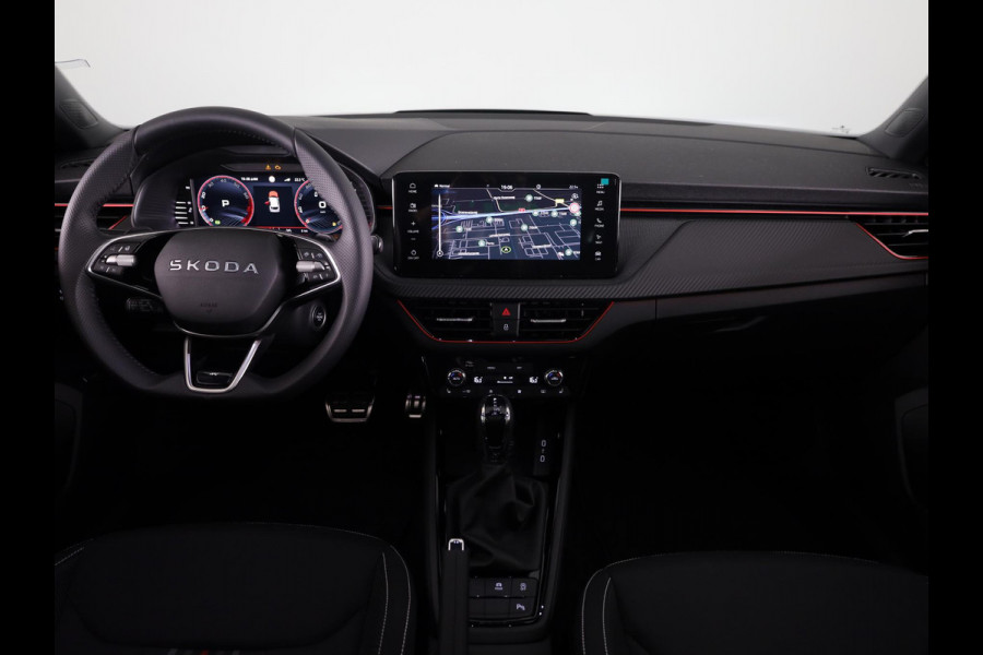 Škoda Kamiq 1.0 TSI Monte Carlo 115 pk 7 versn. DSG | Travel Assist Plus | Navigatie Pakket | Velgen: 18" lichtmetalen velgen Ursa Monte Carlo, zwart | Winter Premium & Charging