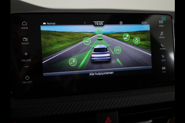 Škoda Kamiq 1.0 TSI Monte Carlo 115 pk 7 versn. DSG | Travel Assist Plus | Navigatie Pakket | Velgen: 18" lichtmetalen velgen Ursa Monte Carlo, zwart | Winter Premium & Charging