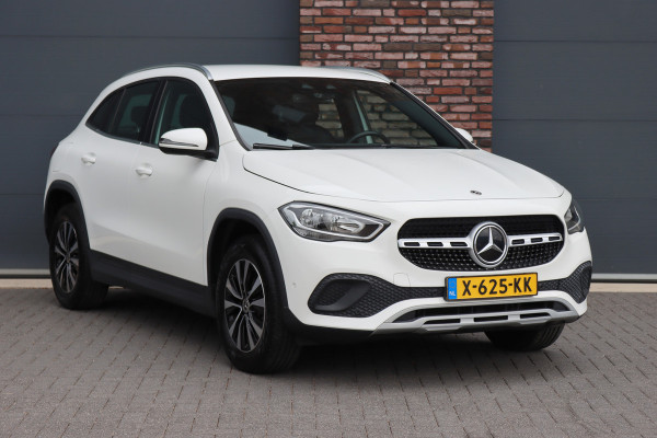 Mercedes-Benz GLA 250 e Luxury Line | Augmented Reality | Stoelverwarming | Widescreen | Zitcomfortpakket | Cruise Control | Camera | Apple Carplay/Android Auto |
