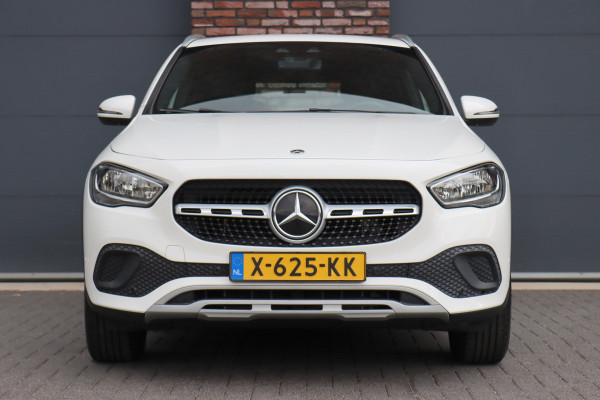 Mercedes-Benz GLA 250 e Luxury Line | Augmented Reality | Stoelverwarming | Widescreen | Zitcomfortpakket | Cruise Control | Camera | Apple Carplay/Android Auto |