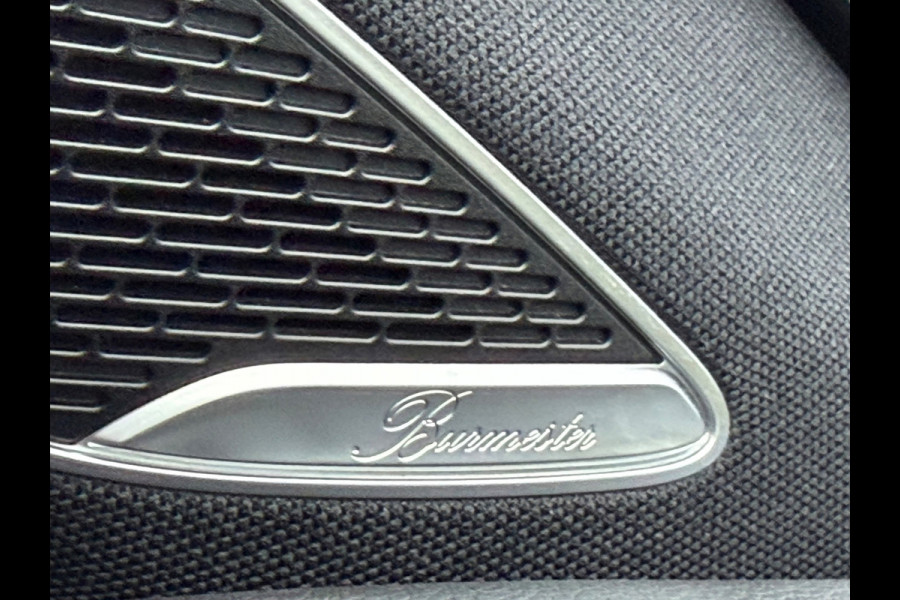 Mercedes-Benz A-Klasse 200 Business Solution AMG styling, burmester, achteruitrijcamera, sfeerverlichting, stoelverwarming,