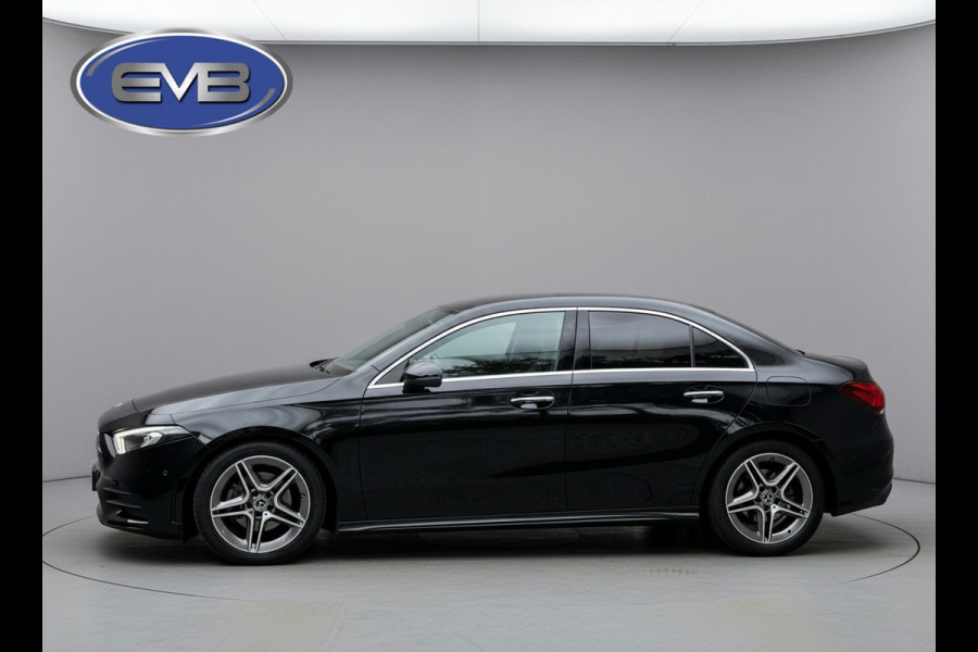 Mercedes-Benz A-Klasse 200 Business Solution AMG styling, burmester, achteruitrijcamera, sfeerverlichting, stoelverwarming,