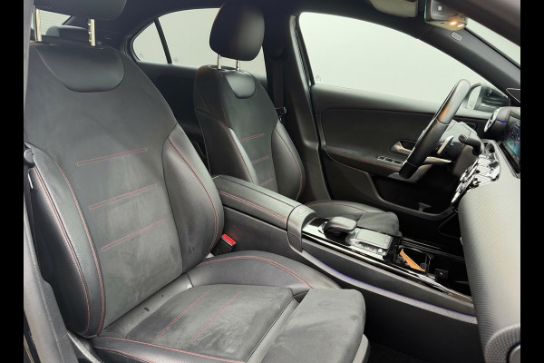 Mercedes-Benz A-Klasse 200 Business Solution AMG styling, burmester, achteruitrijcamera, sfeerverlichting, stoelverwarming,