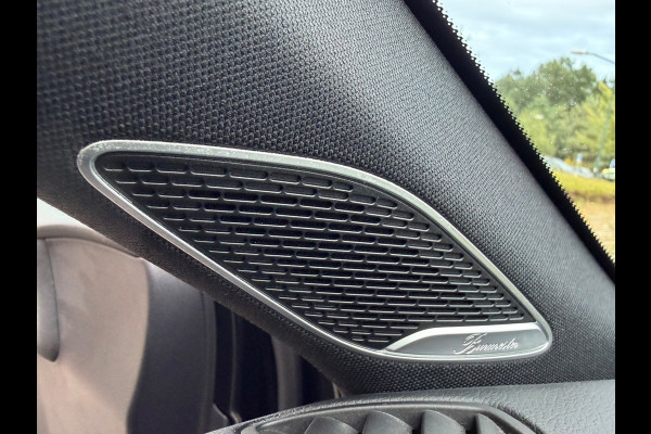 Mercedes-Benz A-Klasse 200 Business Solution AMG styling, burmester, achteruitrijcamera, sfeerverlichting, stoelverwarming,
