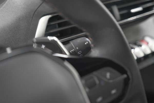 Peugeot 3008 PureTech 130 EAT8 GT | Adaptieve Cruise Control | Camera | Navigatie | Apple Carplay