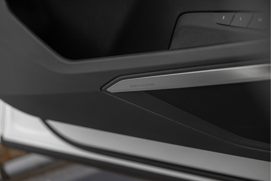 Audi Q8 Sportback e-tron SQ8 503pk Quattro 115 kWh Pano S-stoelen B&O HuD