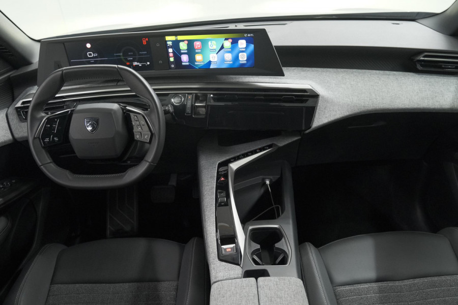 Peugeot 5008 1.2 Hybrid 136 Allure 7p | Camera | Apple CarPlay | Airco Separaat Achter | Keyless Entry
