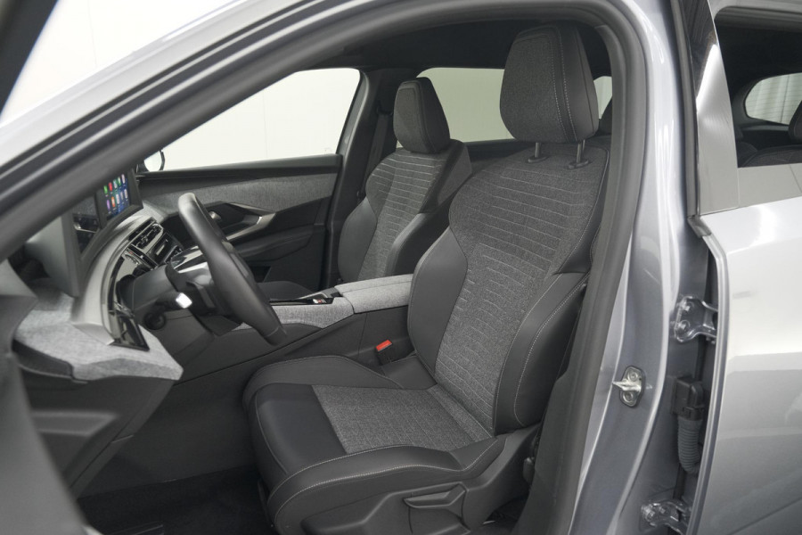 Peugeot 5008 1.2 Hybrid 136 Allure 7p | Camera | Apple CarPlay | Airco Separaat Achter | Keyless Entry