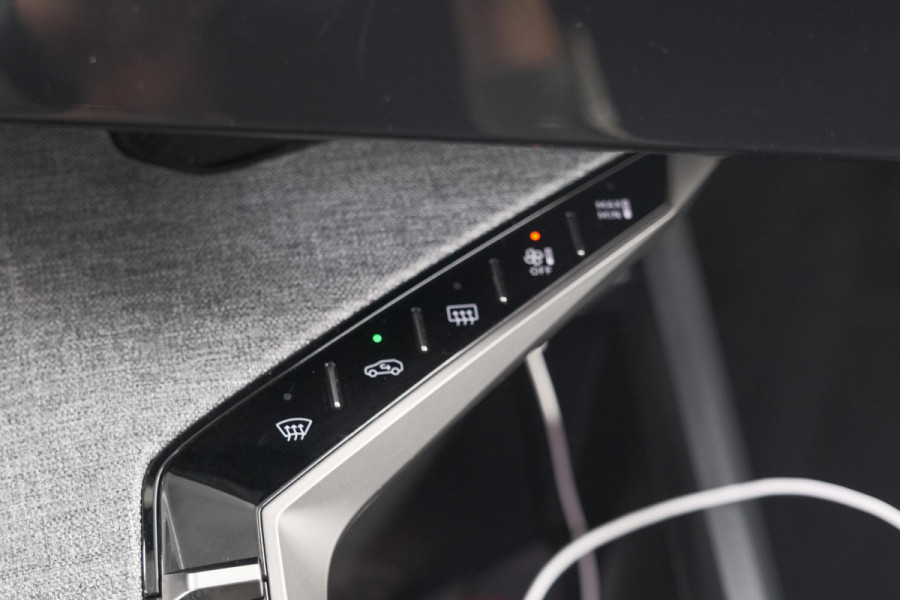 Peugeot 5008 1.2 Hybrid 136 Allure 7p | Camera | Apple CarPlay | Airco Separaat Achter | Keyless Entry