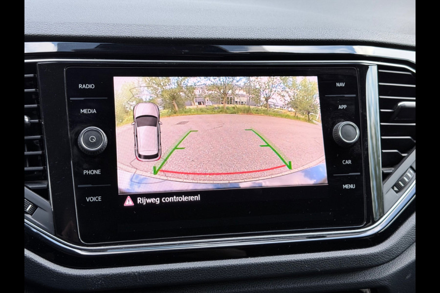 Volkswagen T-Roc 1.5 TSI Sport Business R Virtual/Camera/AppleCar