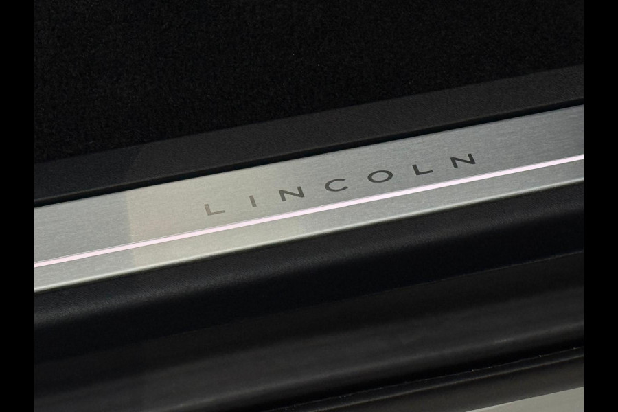 Lincoln Navigator 3.5L V6 EcoBoost Black Label