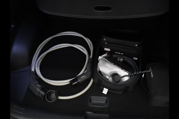 Kia Ev6 Plus 77.4 kWh [MEMORY SEATS, APPLE CARPLAY, ANDROID AUTO, MERIDIAN SURROUND, SFEERVERLICHTING, STUURVERWARMING, STOELVERWARMING V+A, STOELVENTILATIE, ADAPTIVE CRUISE, CAMERA, CLIMATE, NIEUWSTAAT]