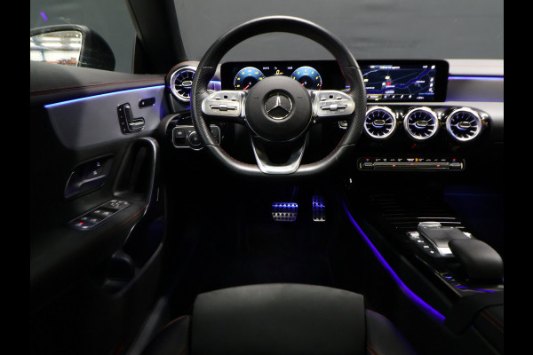 Mercedes-Benz CLA-Klasse 200 Business Solution AMG [SCHUIFKANTELDAK, AMG PAKKET, APPLE CARPLAY, ANDROID, WIDESCREEN COCKPIT, STOELVERWARMING, CAMERA, SFEERVERLICHTING, MULTIBEAM LED, PDC V+A, CRUISE CONTROL, NAVIGATIE, KEYLESS, CLIMATE CONTRO