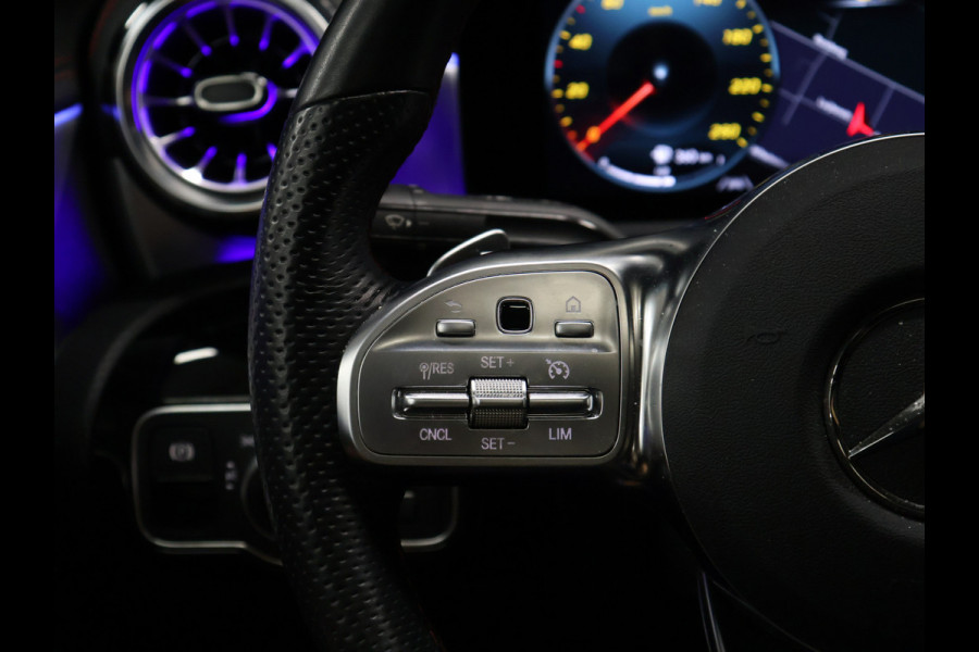 Mercedes-Benz CLA-Klasse 200 Business Solution AMG [SCHUIFKANTELDAK, AMG PAKKET, APPLE CARPLAY, ANDROID, WIDESCREEN COCKPIT, STOELVERWARMING, CAMERA, SFEERVERLICHTING, MULTIBEAM LED, PDC V+A, CRUISE CONTROL, NAVIGATIE, KEYLESS, CLIMATE CONTRO