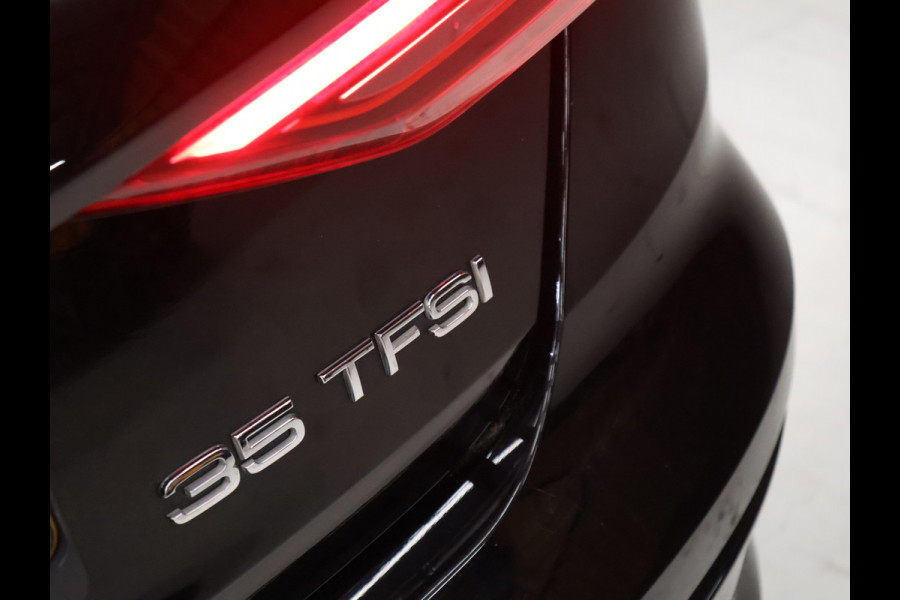 Audi A3 Limousine 35 TFSI Business edition [ADAPTIVE CRUISE, APPLE CARPLAY, TREKHAAK AFNEEMBAAR, ANDROID, VIRTUAL COCKPIT, FULL LED, GROOT NAVIGATIE, DRAADLOOS OPLADEN, SPORTSTOELEN, SPORTONDERSTEL, LANE ASSIST, PDC ACHTER, CLIMATE CO