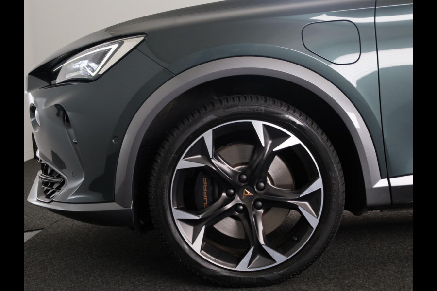 CUPRA Formentor 1.4 e-Hybrid VZ Performance 245pk | SOH 94,9% | Panoramadak | 19 inch Lichtmetalen velgen | Dode hoek detectie | Adaptieve cruise controle