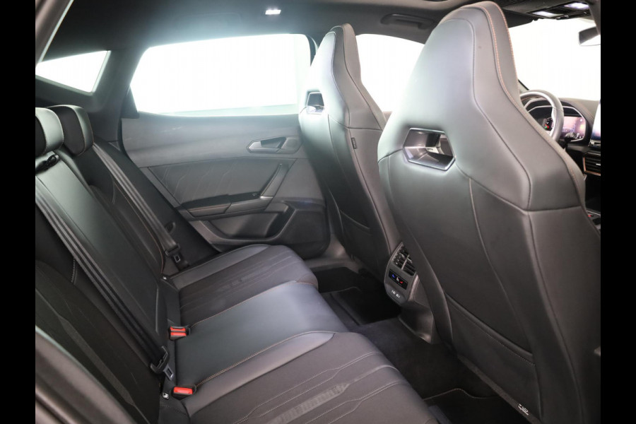 CUPRA Formentor 1.4 e-Hybrid VZ Performance 245pk | SOH 94,9% | Panoramadak | 19 inch Lichtmetalen velgen | Dode hoek detectie | Adaptieve cruise controle