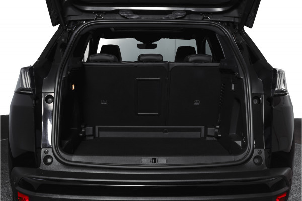 Peugeot 3008 1.2 PureTech Blue Lease GT 131 PK | black pakket | S/K-Panodak | Dig. Cockpit | Adapt. Cruise | Stoelverw. | PDC | Camera | NAV + App. Connect | ECC | Elek. Klep | LM 19" |