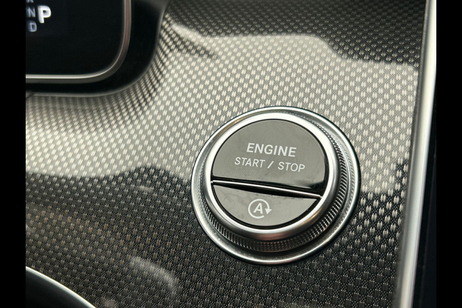 Mercedes-Benz C-Klasse 180 AMG Line | Pano/Dak | Burmester | Leder/Alcantara | Camera