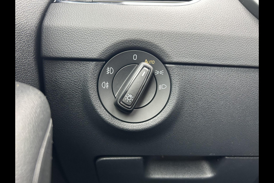 Škoda Octavia Combi 1.0 TSI 115PK Greentech Business Edition NL-AUTO | NAVI | LEDER