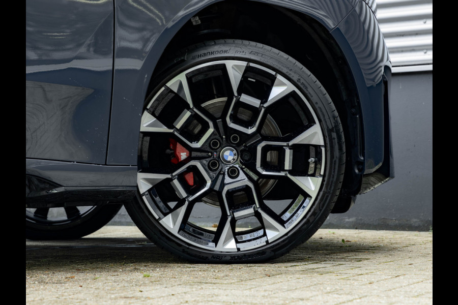 BMW iX3 50 xDrive - Direct Beschikbaar - M-Sport Pro - Pano - Individual Leder