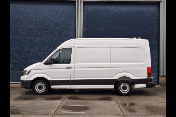 Volkswagen Crafter 35 2.0 TDI L3H3 EL Highline AIRCO / CRUISE CONTROLE / TREKHAAK / NAVI / CARPLAY