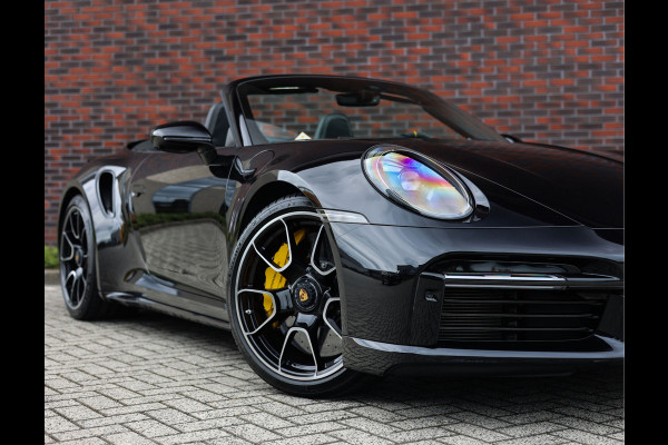 Porsche 911 Cabrio 3.8 Turbo S | PASM - PCCB - Burmester