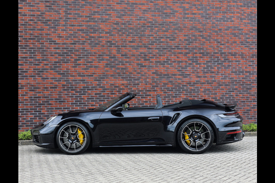 Porsche 911 Cabrio 3.8 Turbo S | PASM - PCCB - Burmester