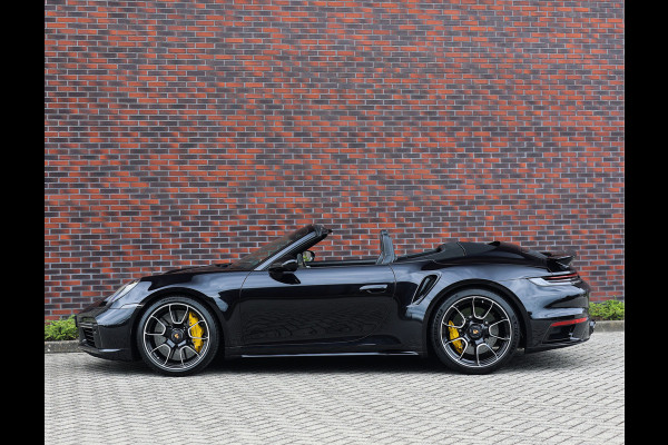 Porsche 911 Cabrio 3.8 Turbo S | PASM - PCCB - Burmester