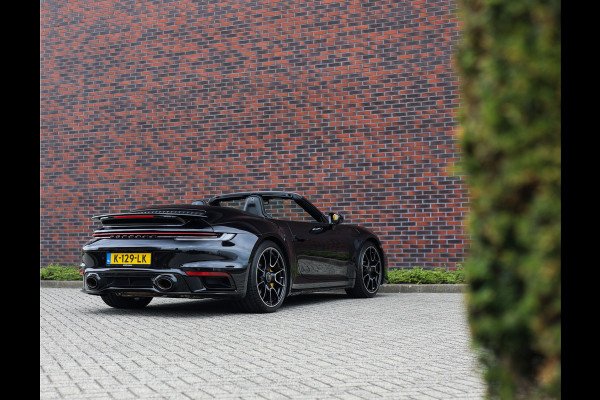 Porsche 911 Cabrio 3.8 Turbo S | PASM - PCCB - Burmester