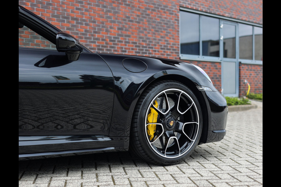 Porsche 911 Cabrio 3.8 Turbo S | PASM - PCCB - Burmester
