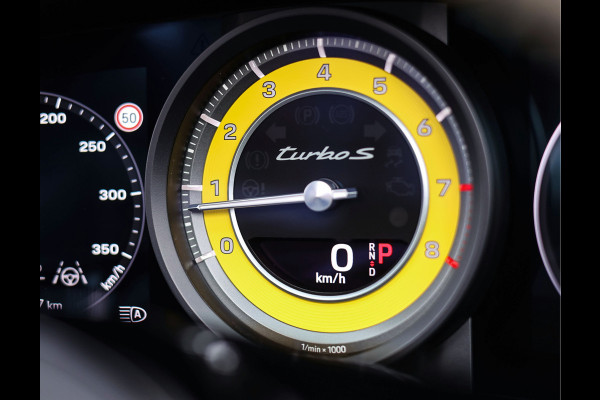 Porsche 911 Cabrio 3.8 Turbo S | PASM - PCCB - Burmester