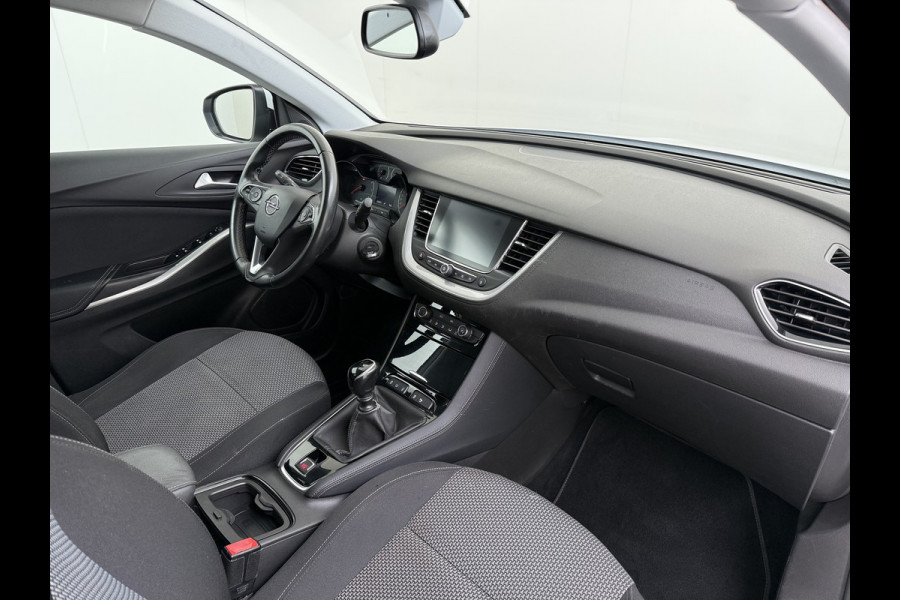 Opel Grandland X Turbo 131PK Navi Apple Carplay Android Auto Airco Cruise Control Business Edition Regen-Lichtsensor Isofix Bluetooth Grootlicht-assistent Privacy Glas Led Lmv 17" Lane Assist Origineel Nederlandse Auto