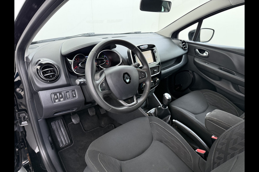 Renault Clio 90PK Navi Airco Bluetooth Pdc Keyless 5drs Cruise Control Limited Smartphone integratie Isofix DAB Lmv Privacy Glas Led Origineel Nederlandse Auto