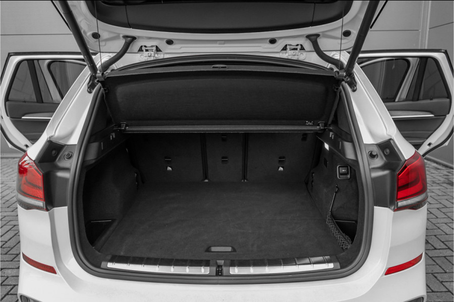BMW X1 xDrive25e M-Sport Pano ACC Trekhaak SOH 90% 19"