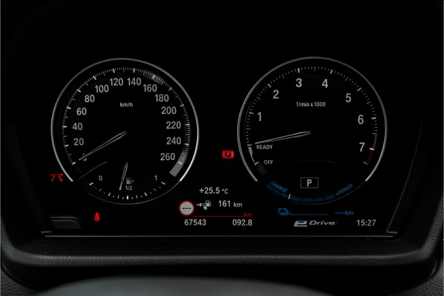 BMW X1 xDrive25e M-Sport Pano ACC Trekhaak SOH 90% 19"