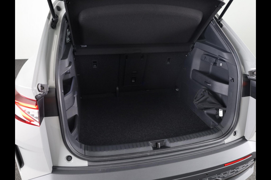 Škoda Elroq 85 Sportline | Travel Assist | 20" lichtmetaal | stoel- en stuurverwarming | Keyless entry |