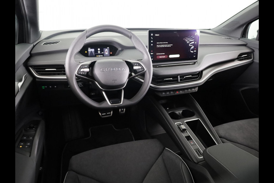 Škoda Elroq 85 Sportline | Trekhaak | elektr. achterklep | Matrix LED | Travel Assist | Stuur - en stoelverwarming |