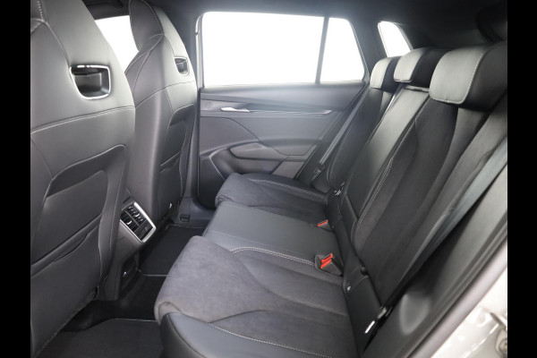 Škoda Elroq 85 Sportline | Travel Assist | 20" lichtmetaal | stoel- en stuurverwarming | Keyless entry |