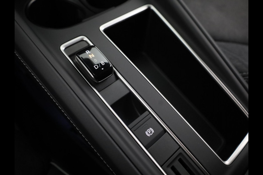 Škoda Elroq 85 Sportline | Travel Assist | 20" lichtmetaal | stoel- en stuurverwarming | Keyless entry |