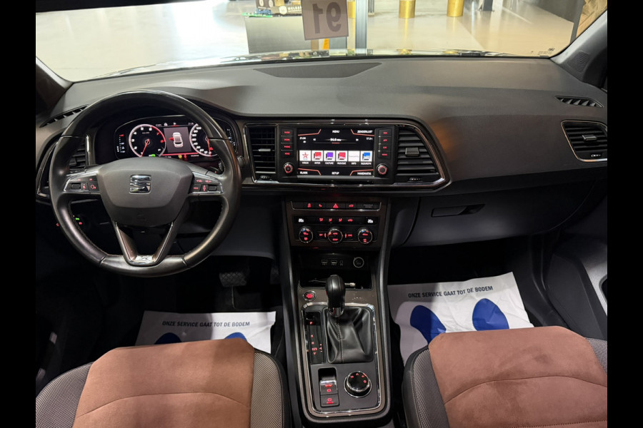 Seat Ateca 1.5 TSI Xcellence|Pano|Alcantara|19" Zwarte Velgen|360° Camera|Keyless|Sfeerverlichting|Virtueel Cockpit|Rijklaar