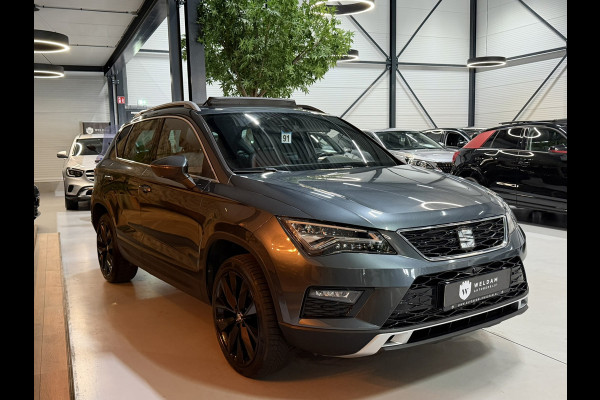 Seat Ateca 1.5 TSI Xcellence|Pano|Alcantara|19" Zwarte Velgen|360° Camera|Keyless|Sfeerverlichting|Virtueel Cockpit|Rijklaar